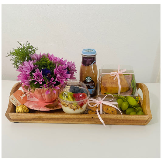 Desayuno con flores.